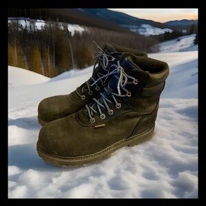 Men’s Wolverine black leather steel toe waterproof work boots men’s sz 11.5 NEW